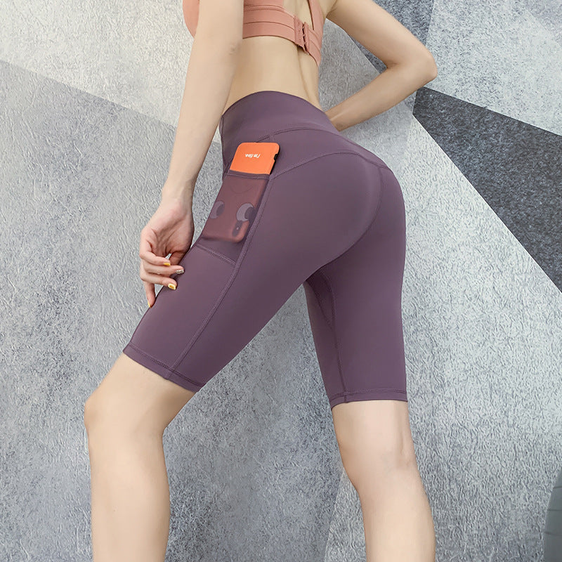 Shorts in Activewear-Hosen
