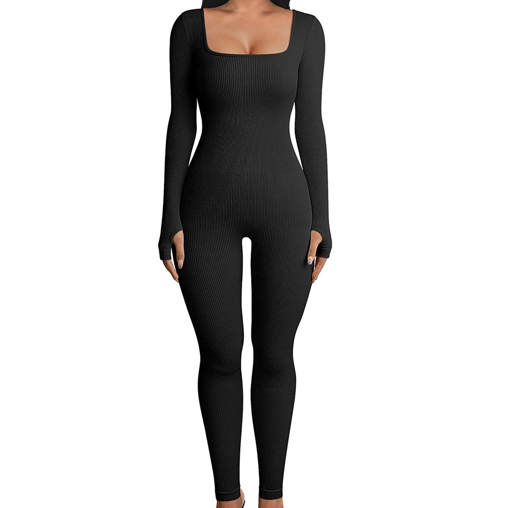 Schmaler Jumpsuit mit quadratischem Kragen
