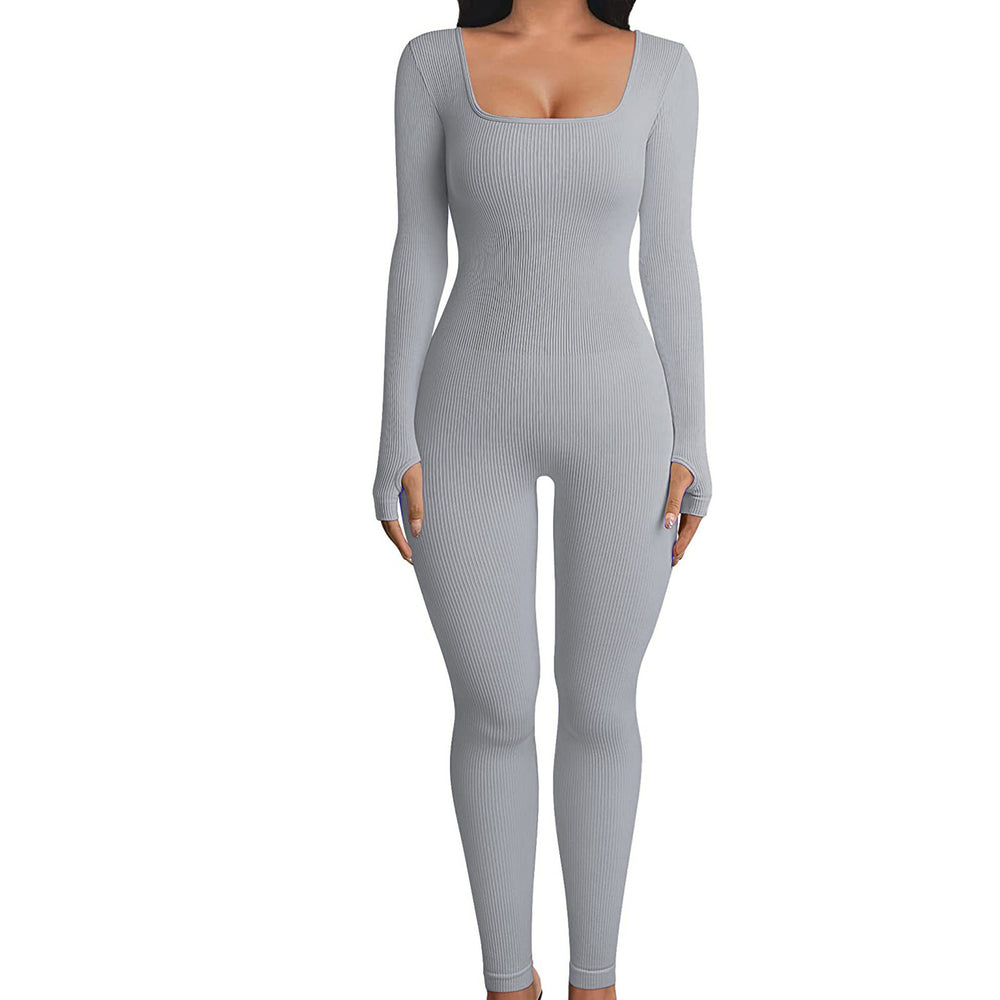 Schmaler Jumpsuit mit quadratischem Kragen