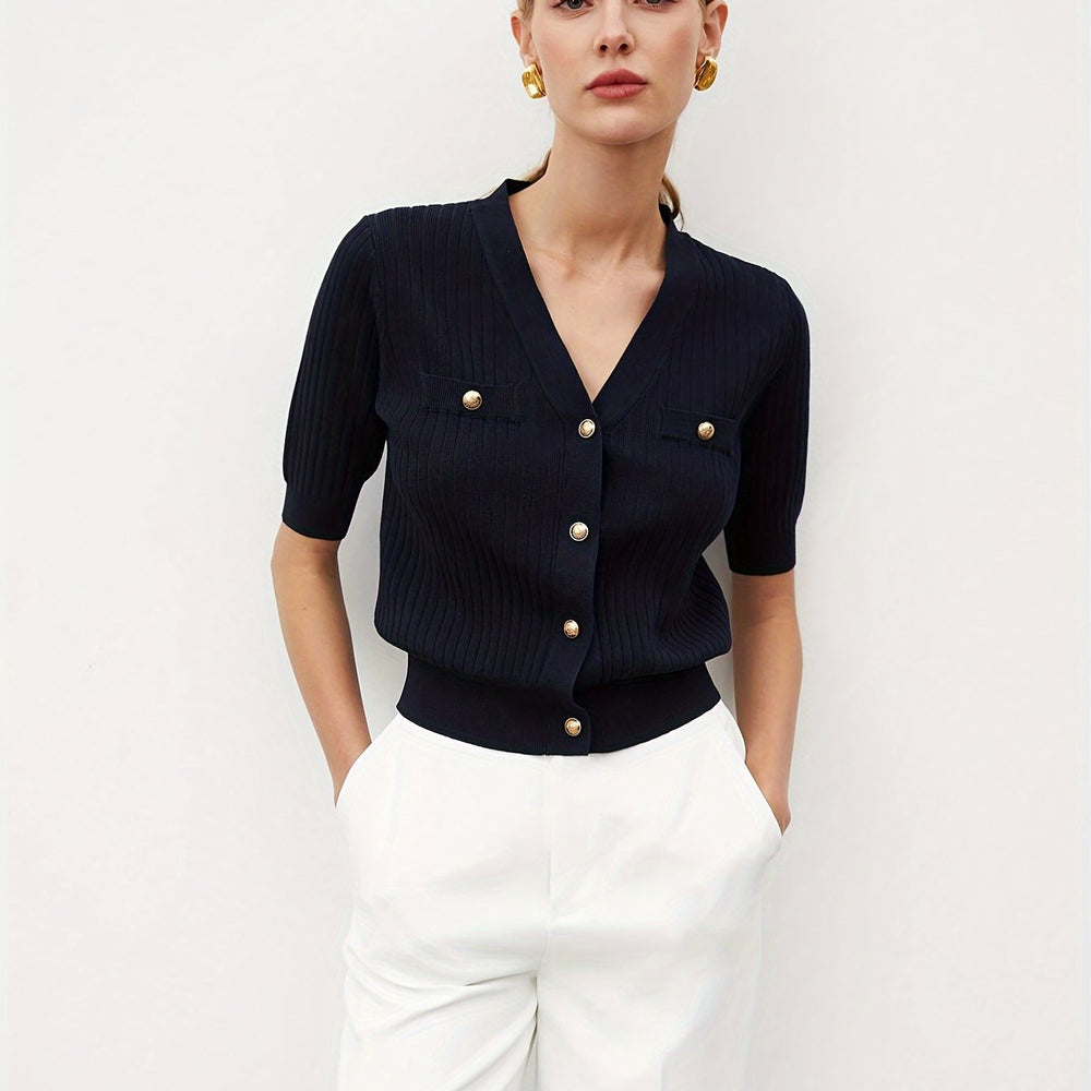 Elegantes Strick-Cardigan mit Goldknöpfen