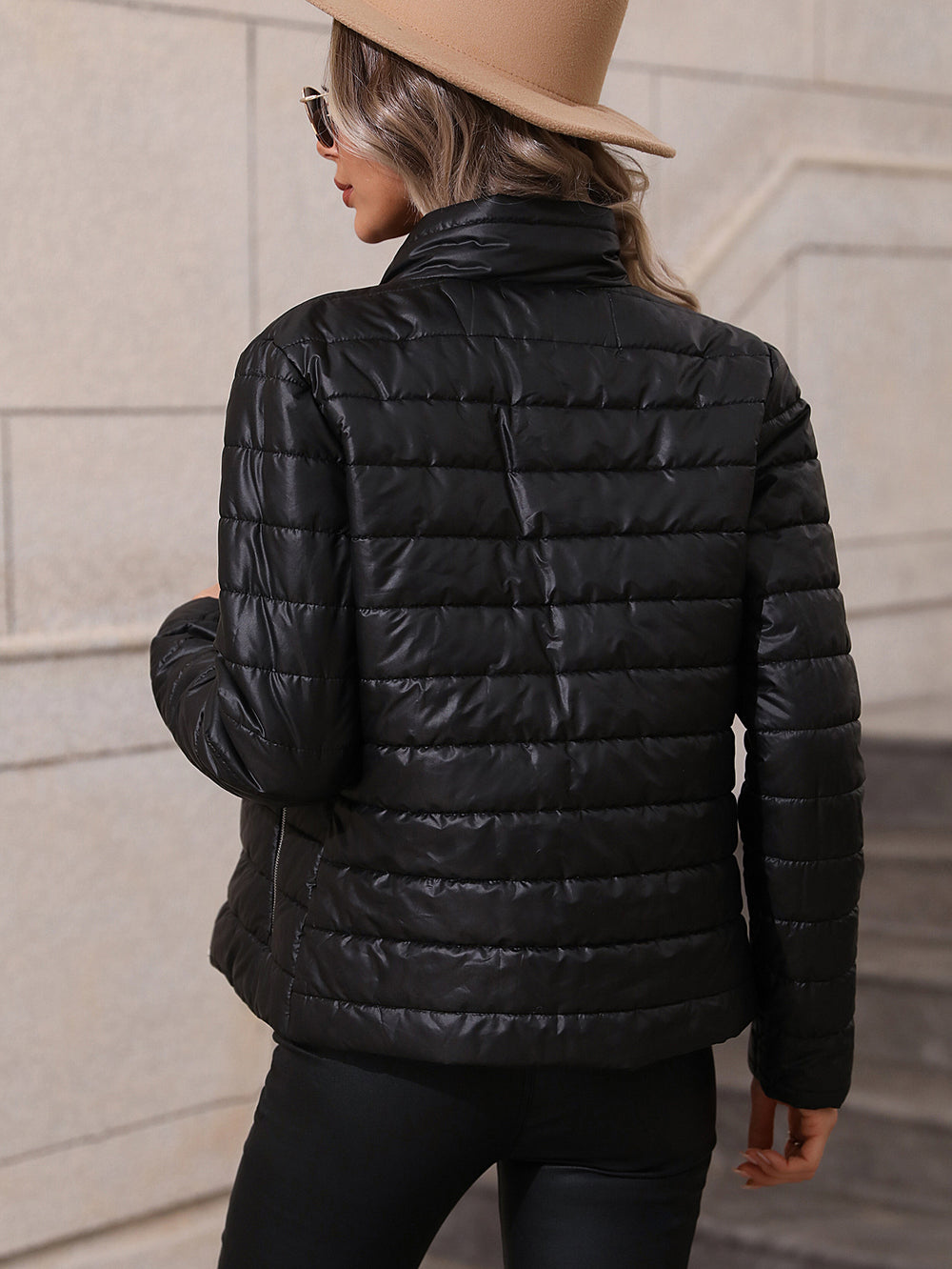 Damenbekleidung Lässiger halber Rollkragen-Baumwollstepjacke