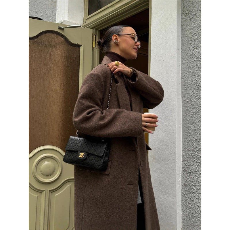 Eleganter Oversized Mantel in edlem Braun – Zeitlos & Stilvoll