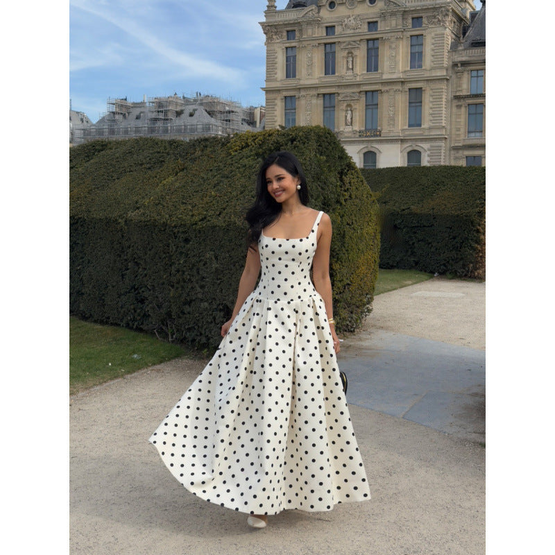 Elegantes Maxi-Trägerkleid mit Polka Dots